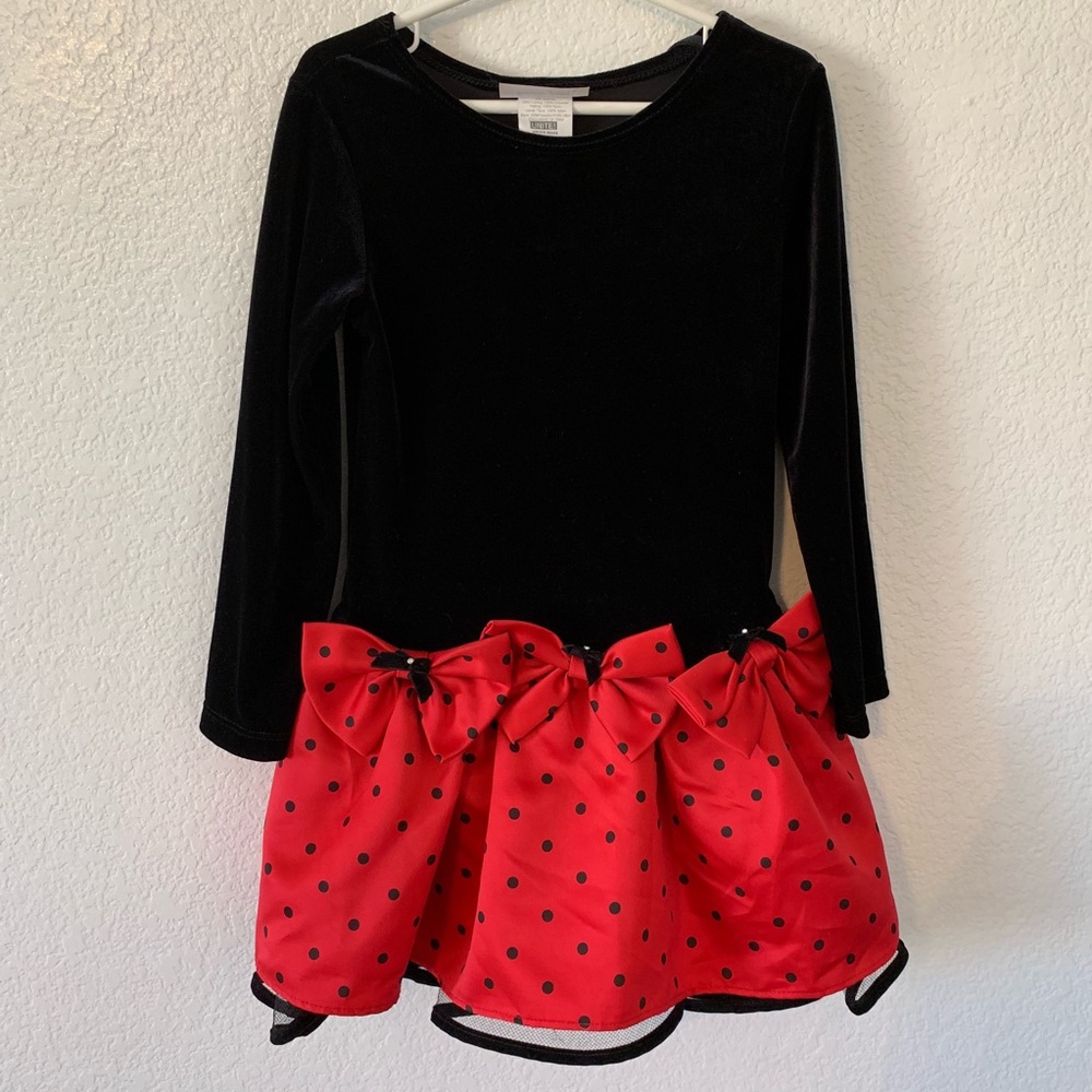 Vintage Little girls black and red dress